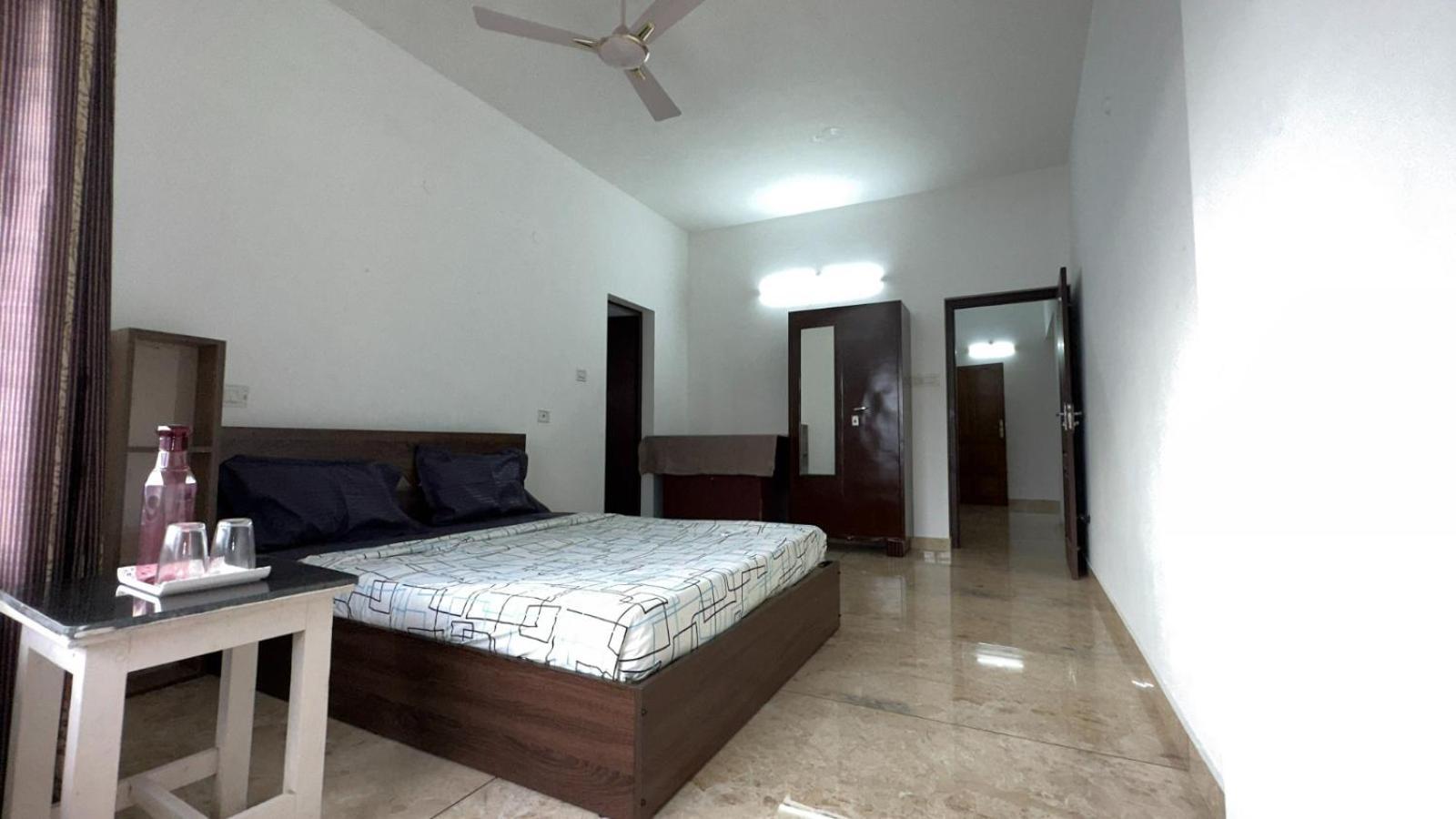 Apartment Downtown Manor-panavila Thiruvananthapuram