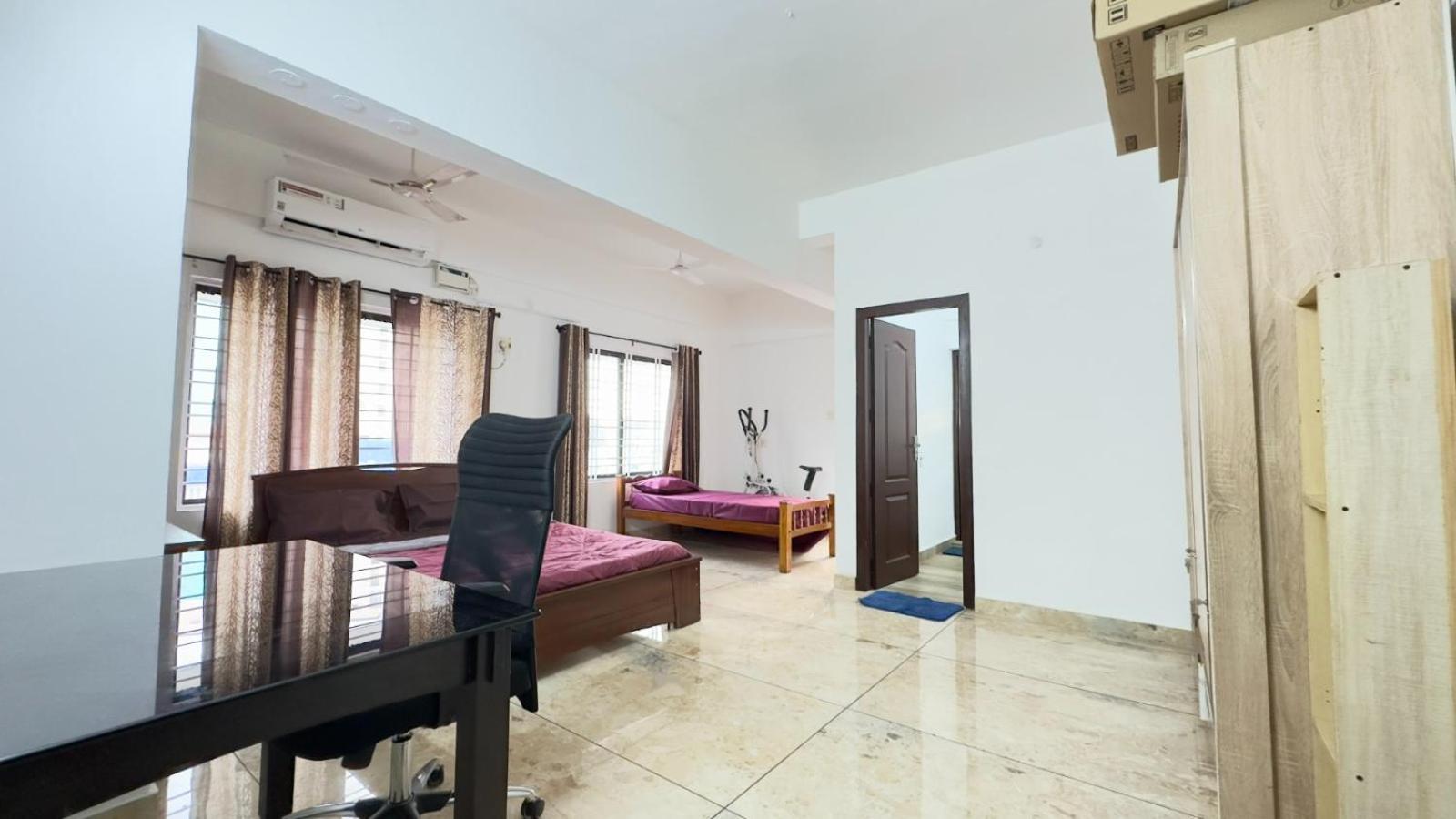 Downtown Manor-panavila Thiruvananthapuram